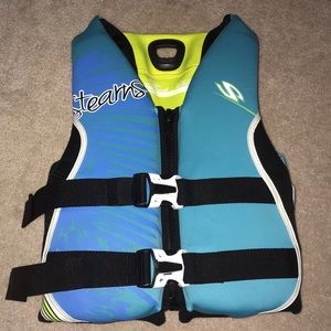 Life jacket